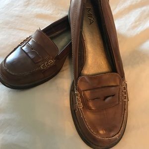 Mia Brand brown loafers